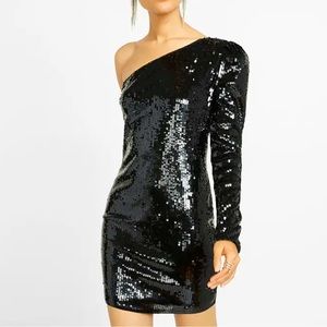 NWT EXPRESS BLACK ONE SHOULDER SEQUIN SHIFT DRESS Size 8